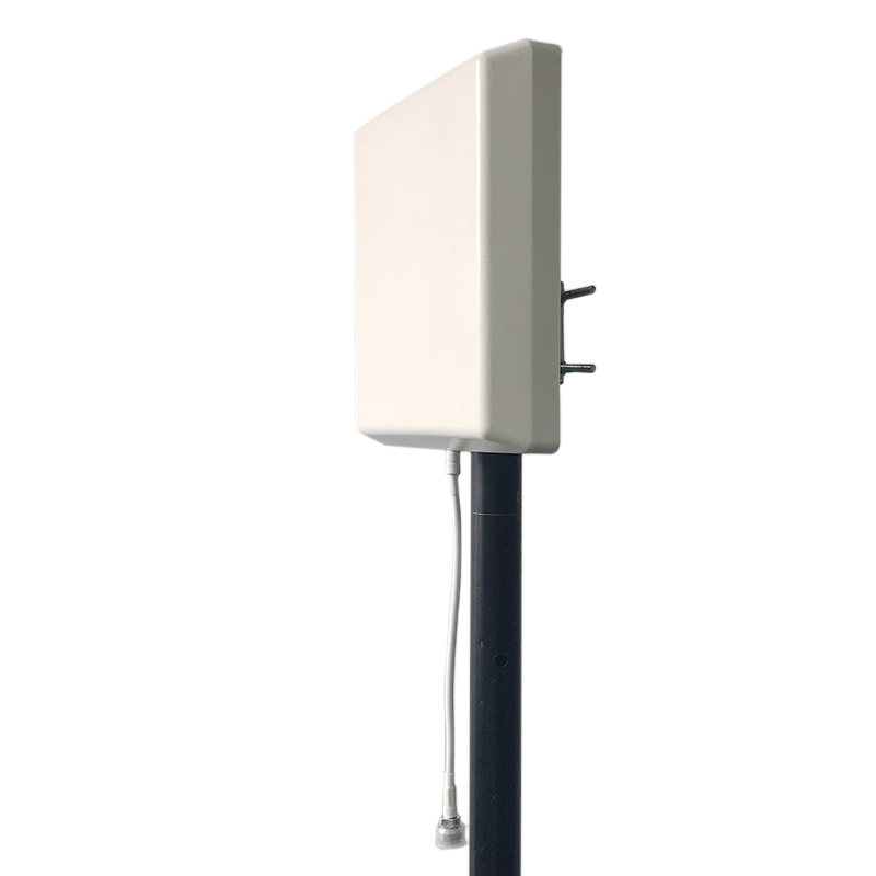 SISO outdoor 5dBi directional panel antenna with hardwares UHF 350-370MHz